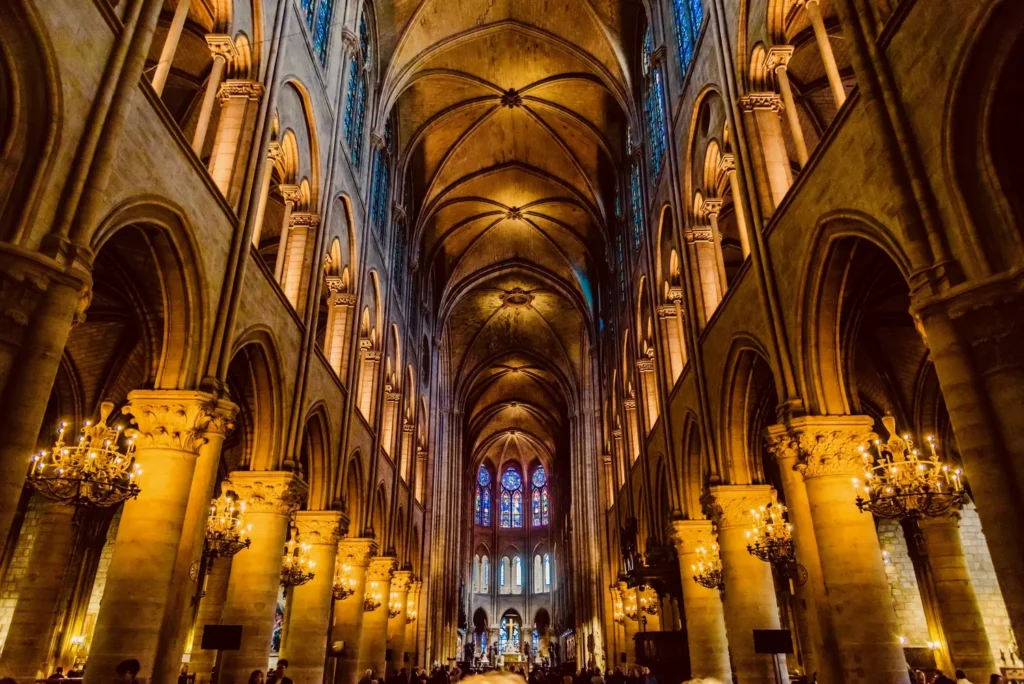 notre dame architecture